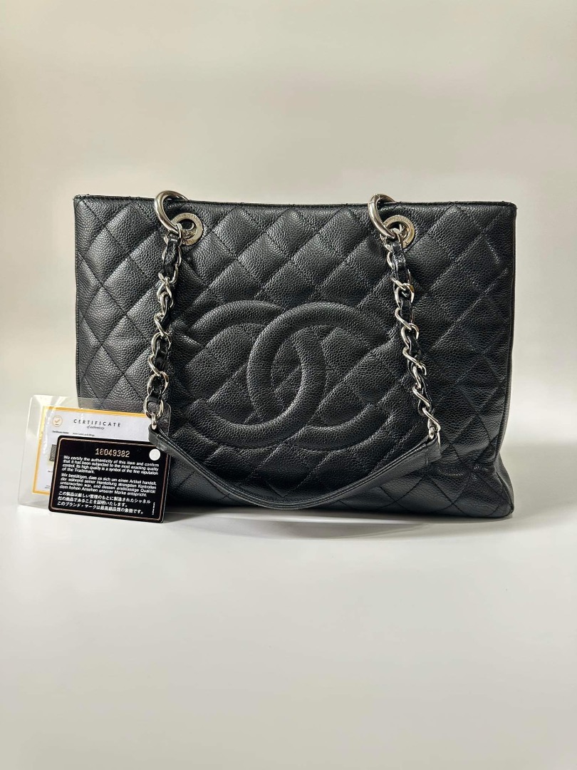 Can you tell the authentic $5,000 Chanel from the $170 fake