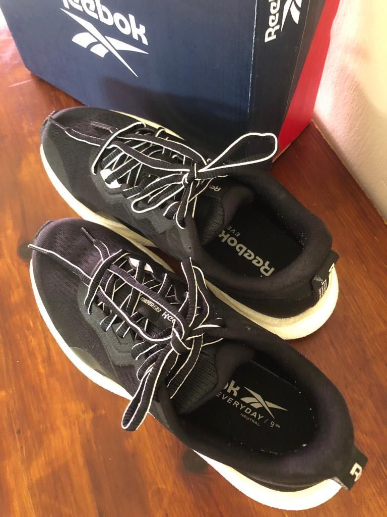 Reebok clearance everyday neutral