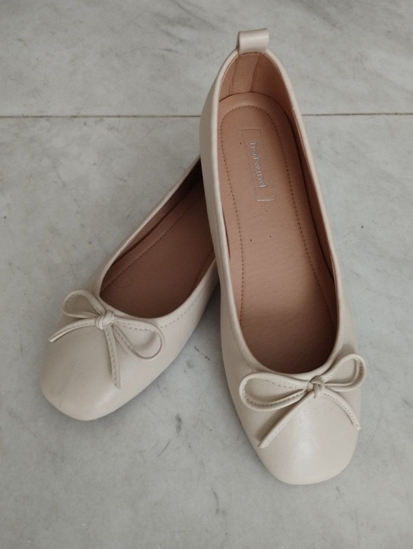Ballet Flat Shoes Ivory