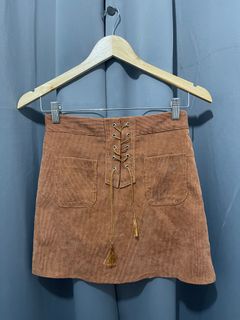 (Category: ) located in . Submitted by katrishascloset (Listing ID 1248630633, Image 1). Description: .