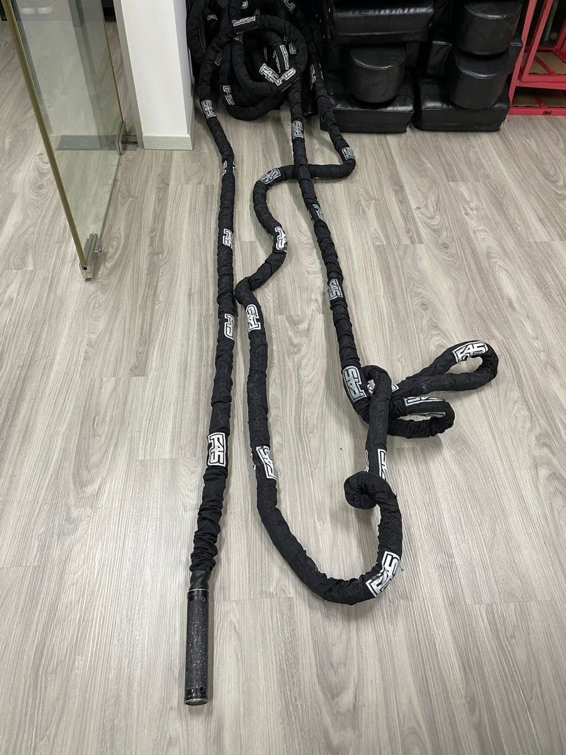 Battling ropes outlet with dumbbells
