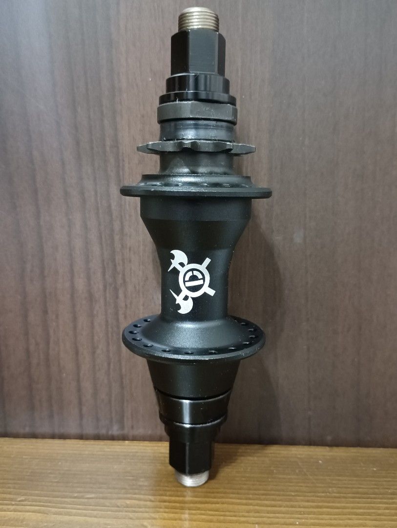 MOZZO BMX FEDERAL 14MM CON BULLONE DONNA E PROTEZIONI: Robustezza Pura Per I Tuoi Trick (nero, 36 Fori, RHD)
