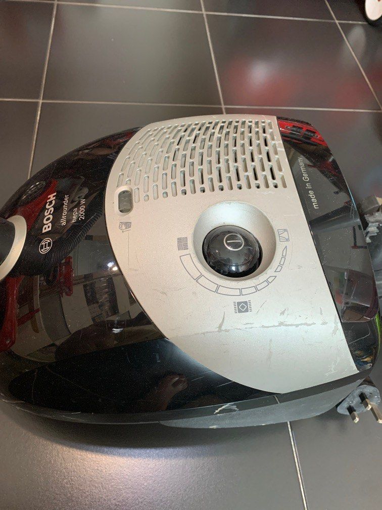 Bosch all rounder hepa 2000W, TV & Home Appliances, Vacuum Cleaner