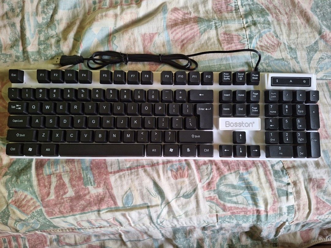 Mechanical Keyboard (Category: Computer Keyboard) located in Quezon City. Submitted by belblossom (Listing ID 1248487412, Image 1). Description: Brand: Bosston Keyboard - Wired Mechanical keyboard all keys are functioning with number pad does not include mouse Shipping to be shouldered by buyer. Available for meet up as well..