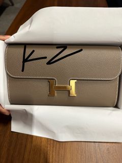 Authentic Hermes Constance Slim Wallet Evercolor GHW Rouge Grenat Gold  hardware brand new mini receipt lindy kelly 2023, Luxury, Bags & Wallets on  Carousell