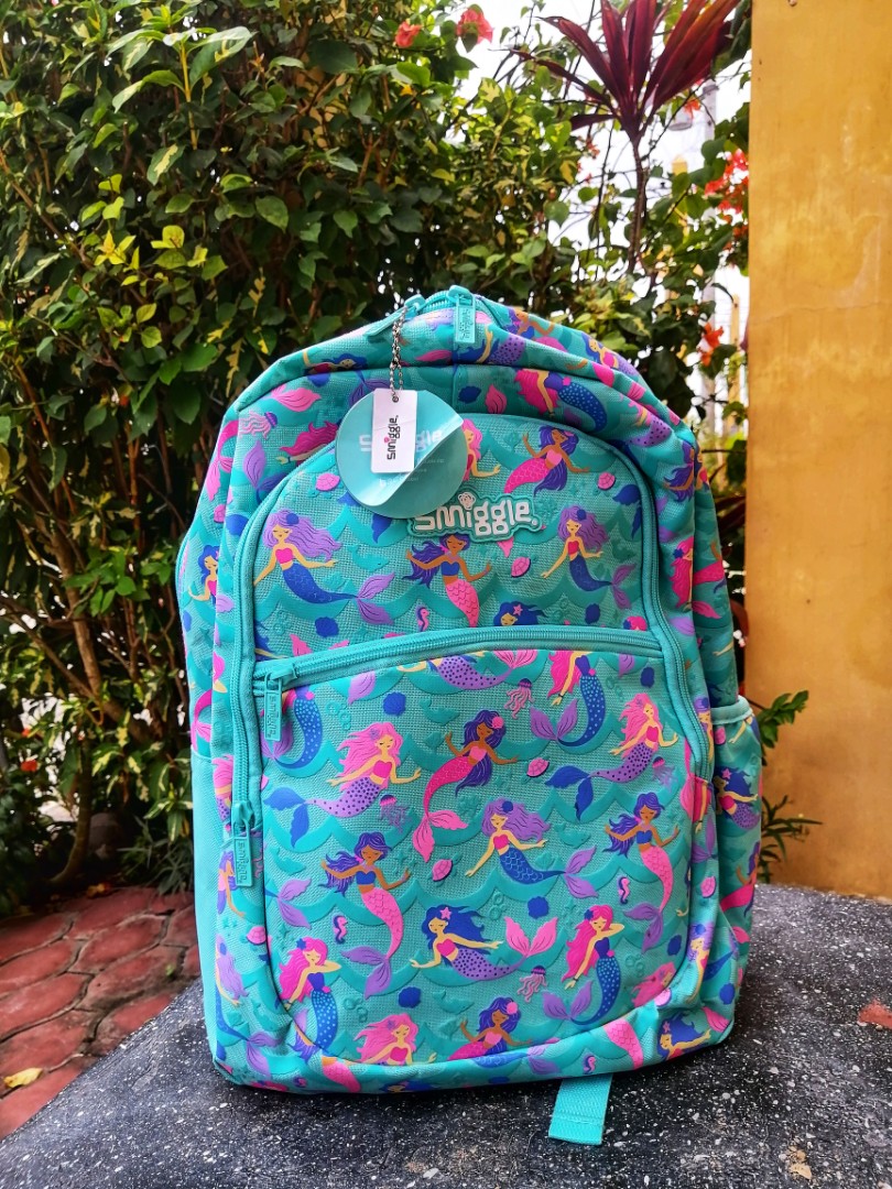 Brandnew smiggle Classic bagpack on Carousell