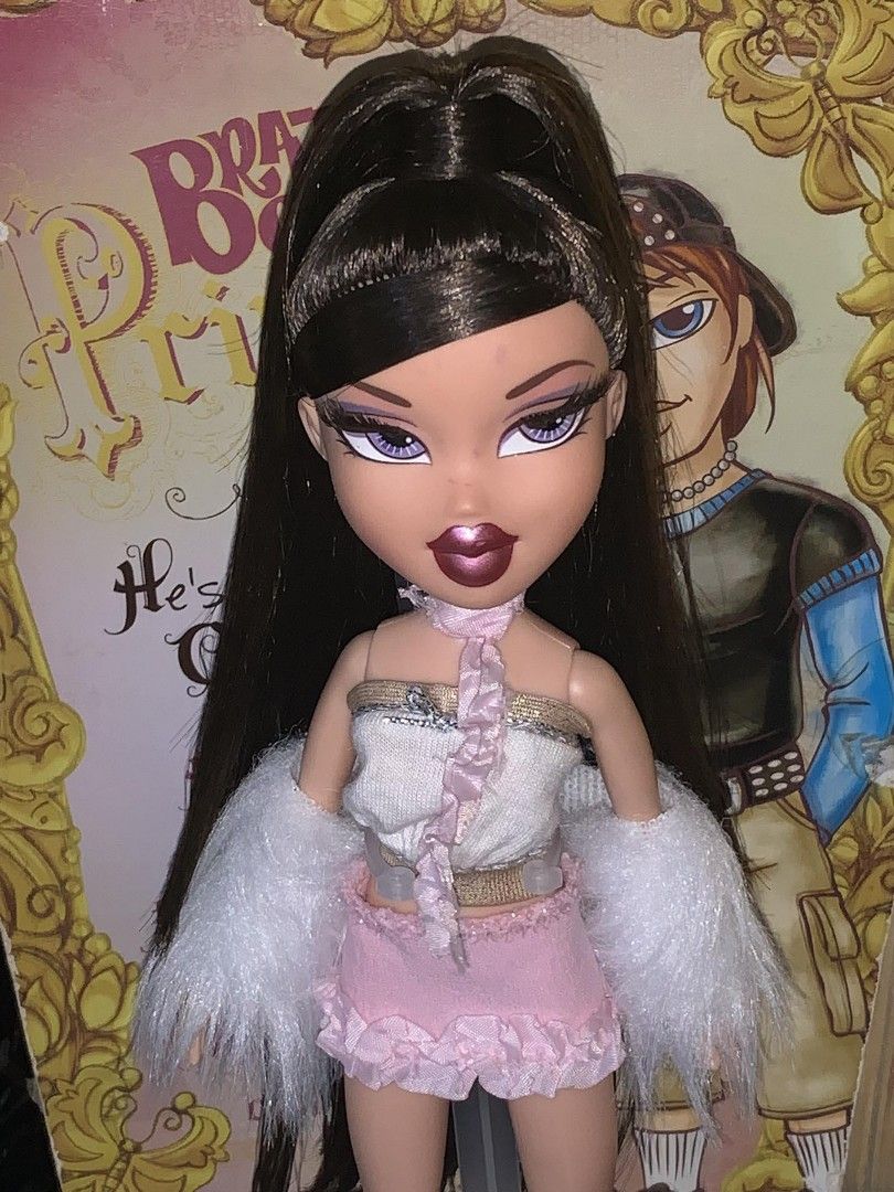 Bratz Girl s Nite Out Dana OG htf Hobbies Toys Toys Games