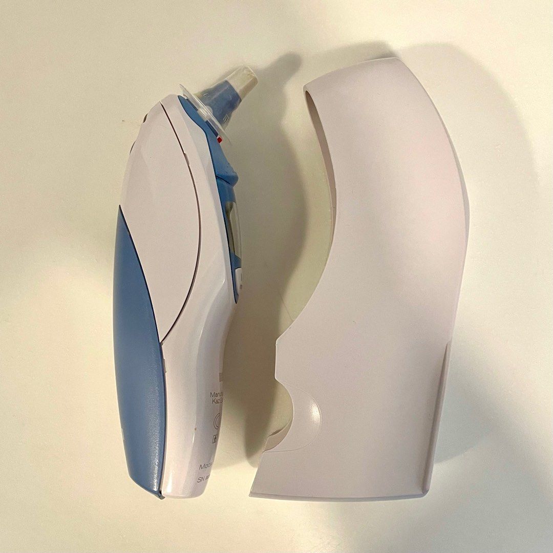 Braun Ear Thermometer, Health & Nutrition, Thermometers on Carousell