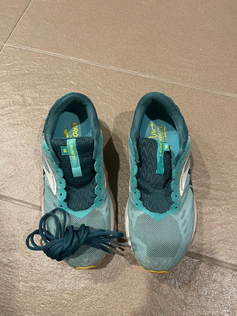 BROOKS GHOST 6 RUNNING SHOES WOMEN