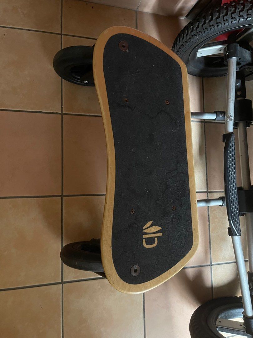 Bumbleride skateboard hotsell