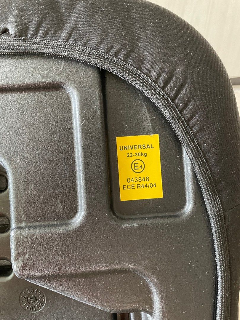 Car Booster Seat, Babies & Kids, Going Out, Car Seats on Carousell