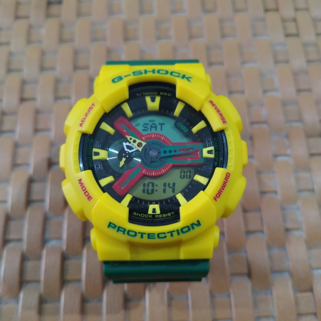 Casio G-Shock Rastafarian Green Men's Watch GA-110RF-9A, Fesyen