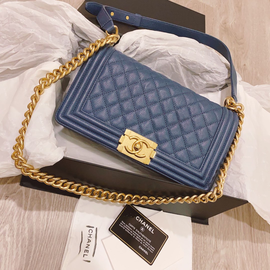 Chanel le new arrivals boy 25