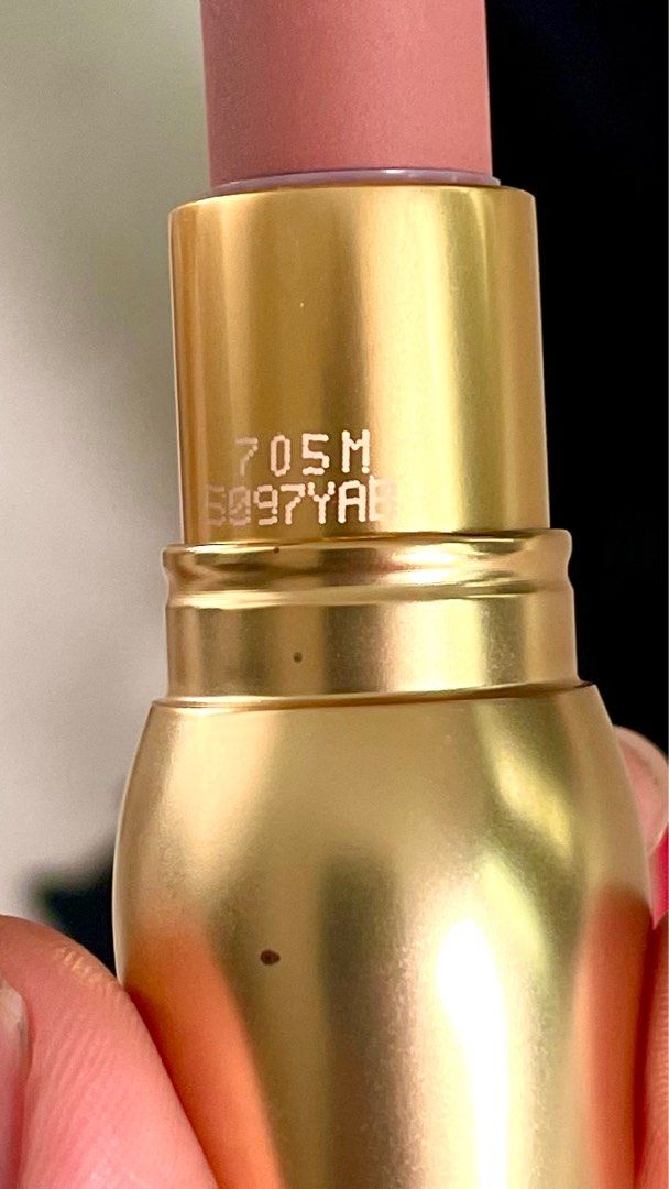 Christian Louboutin Lipstick Just Nothing 705 M