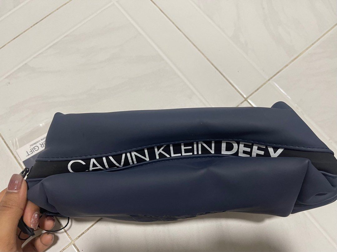 Calvin klein gift bag discount