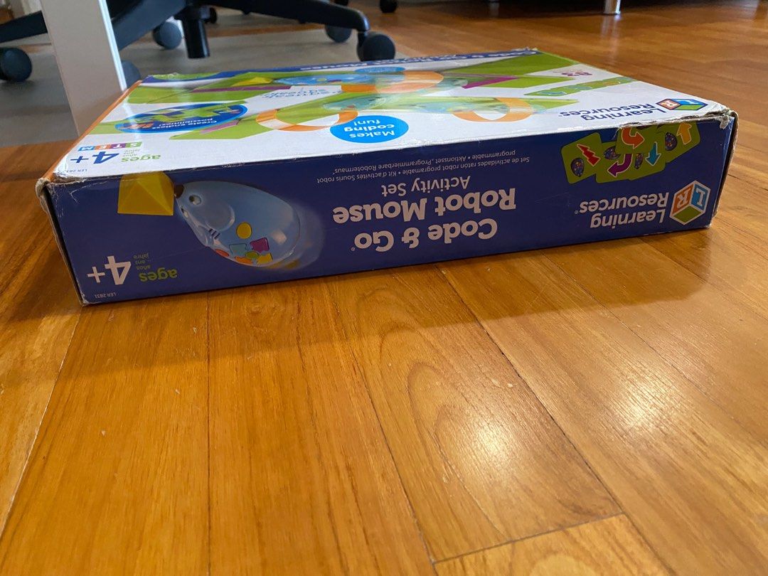 Code & Go robot mouse (Category: Mouse & Mousepads) located in Singapore. Submitted by twinklestar86 (Listing ID 1248571422, Image 2). Description: .