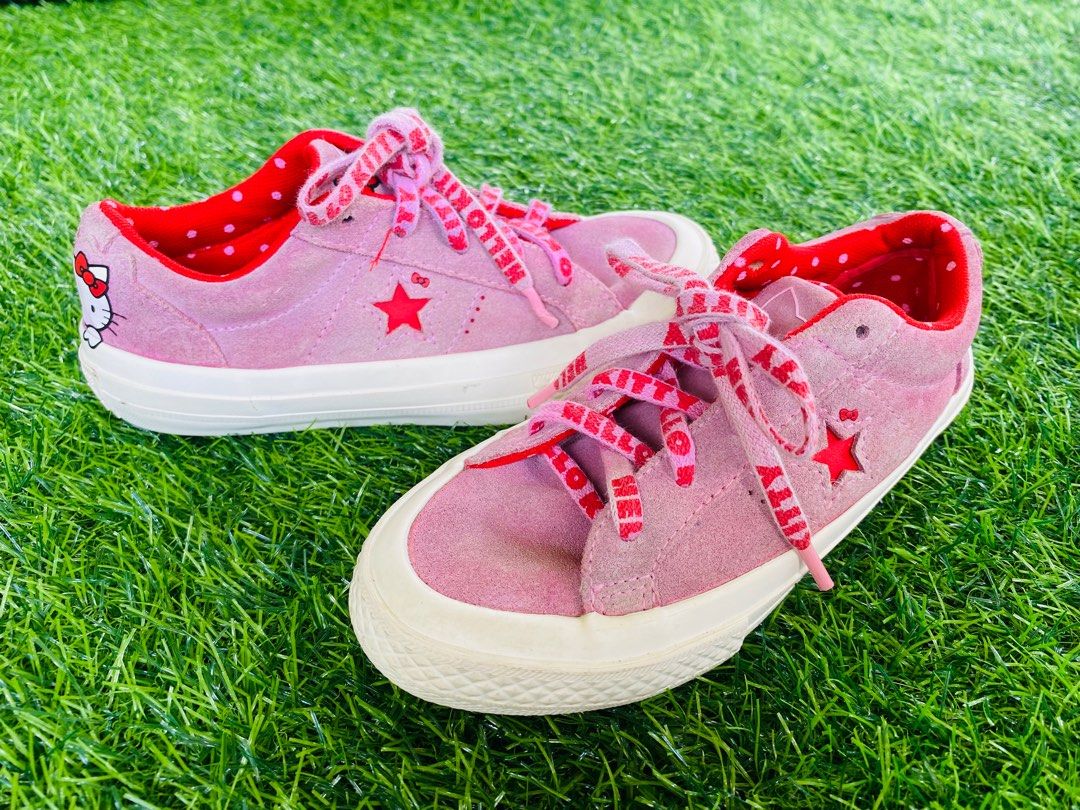 Converse X Hello Kitty Sanrio One Star Suede Low Top for Kids
