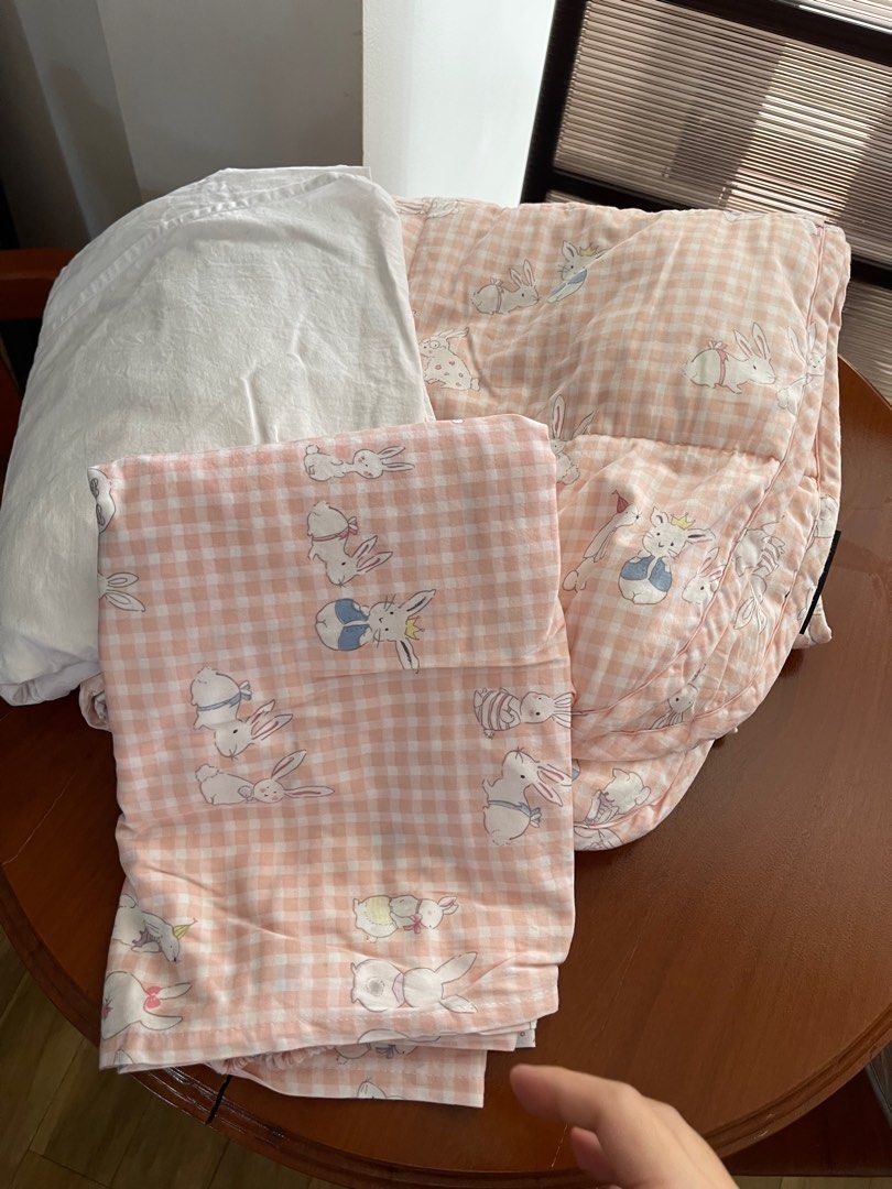 Crib fitted sheet, comforter and crib skirt (Category: Cots & Cribs) located in Paranaque City. Submitted by hisandhersh (Listing ID 1248485727, Image 1). Description: 1 comforter 1 fitted sheet 1 crib skirt 1 FREE fitted sheet .
