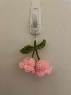 Crochet Bellflower Keychain - Pink