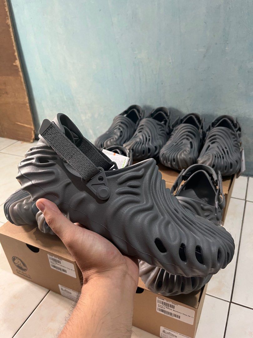 Crocs 23995 clearance
