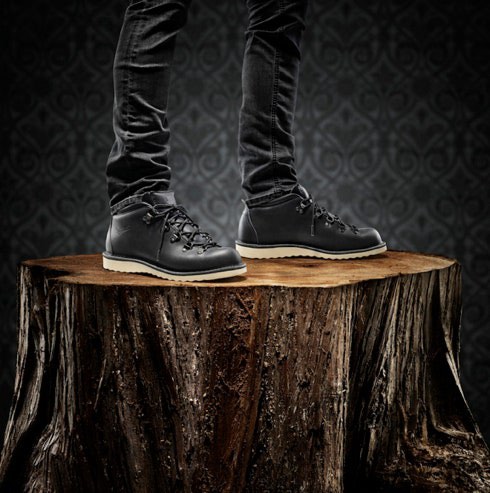 Danner tramline marquam chukka