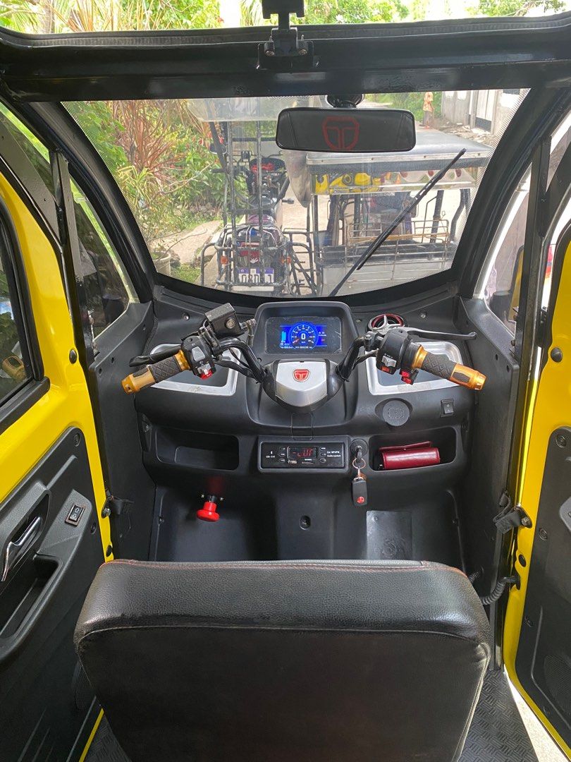 Yuvan e trike price discount