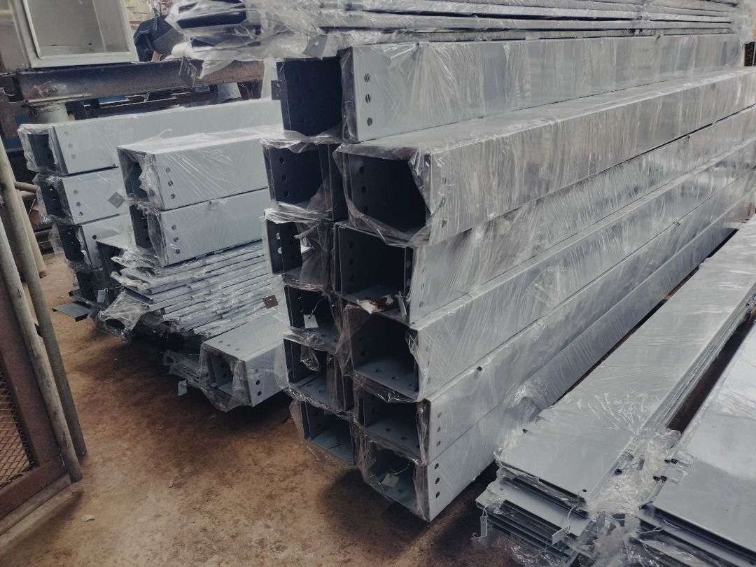 DNC Steel Fabricator of Wireways and cable trays wire trunks trunking ...