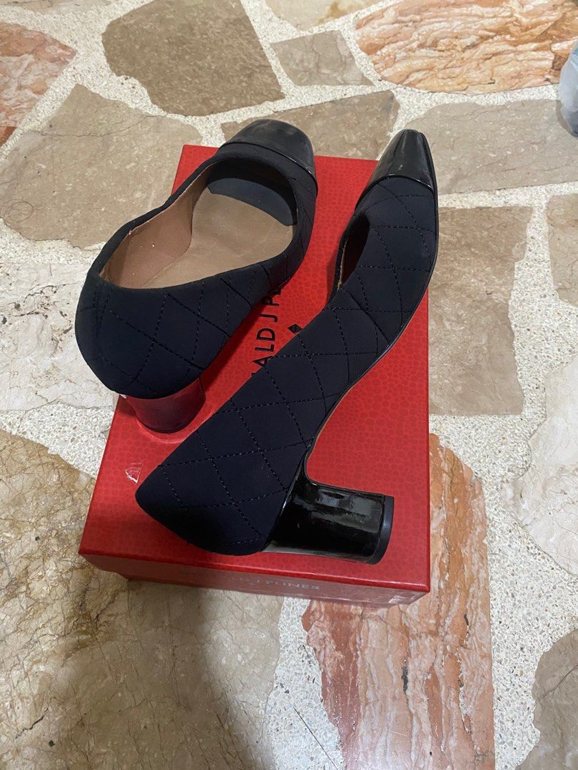 Donald J Pliner Black Heels (Category: Heels) located in Quezon City. Submitted by khyane (Listing ID 1248569291, Image 2). Description: Donald J Pliner Black Heels - Size 8 (25cm insole) - Used once for an event - Price negotiable MOP: Gcash, BPI Strictly NO COD MOD: Meet-up + convenience fee, Lalamove, DPX etc. Shouldered by the buyer .
