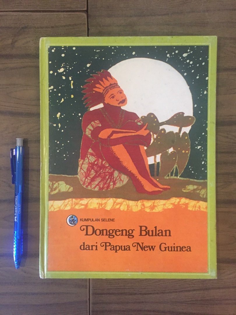 Dongeng Bulan dari Papua New Guinea, Hobbies & Toys, Books & Magazines