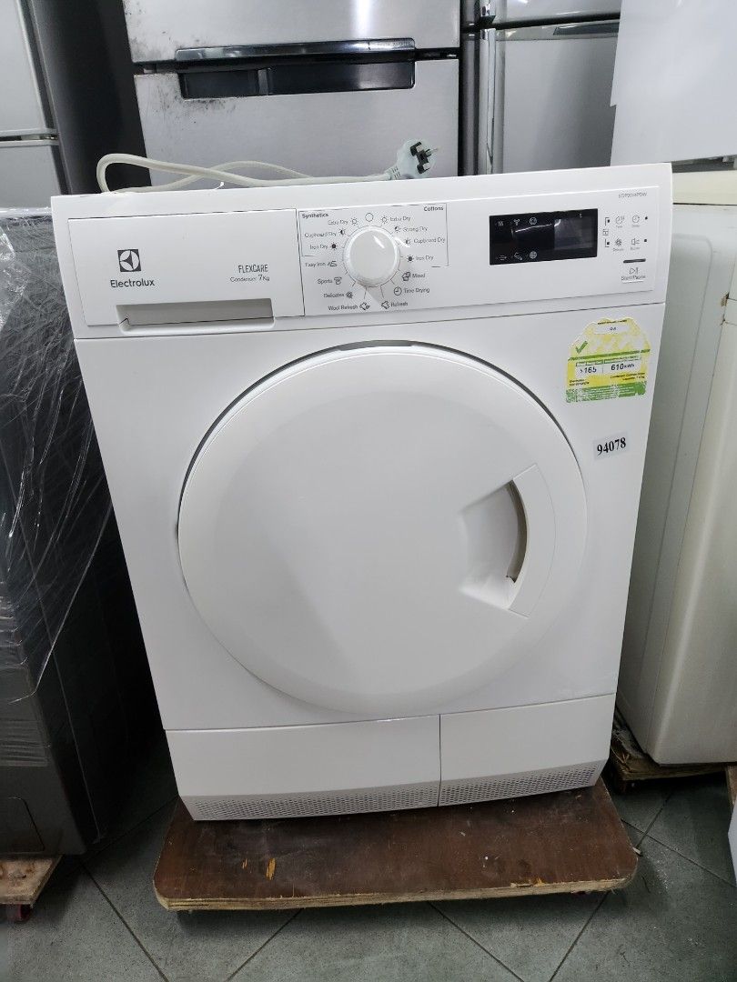 ELECTROLUX Condenser Dryer 7kg EDP2074PDW, TV & Home Appliances
