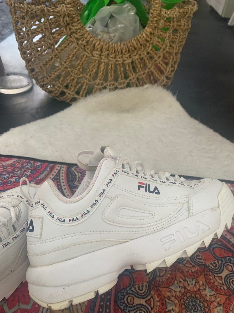 fila disruptor 2 tapey tape white black