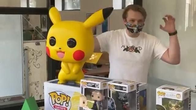 Big pikachu funko pop clearance