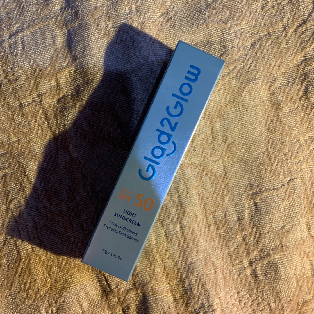 glad2glow light sunscreen spf 50 pa