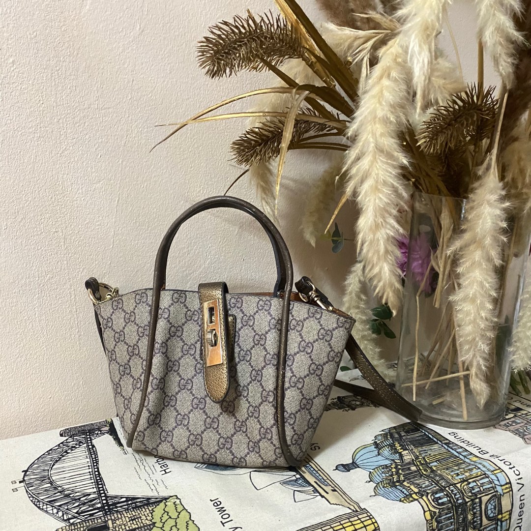 Gucci Brown Multi Canvas & Leather 8-23 Handbags