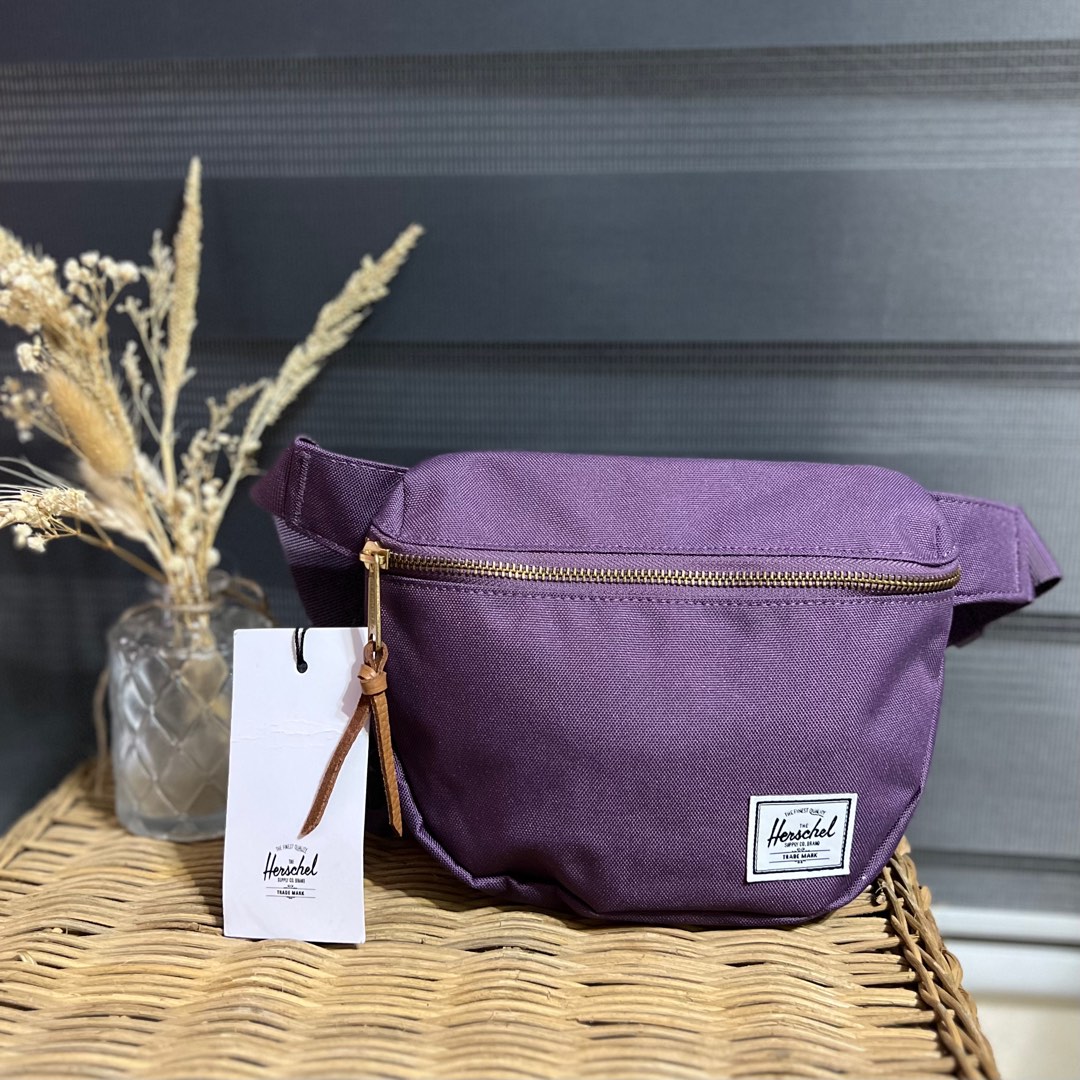 Herschel Fifteen Hip Pack on Carousell