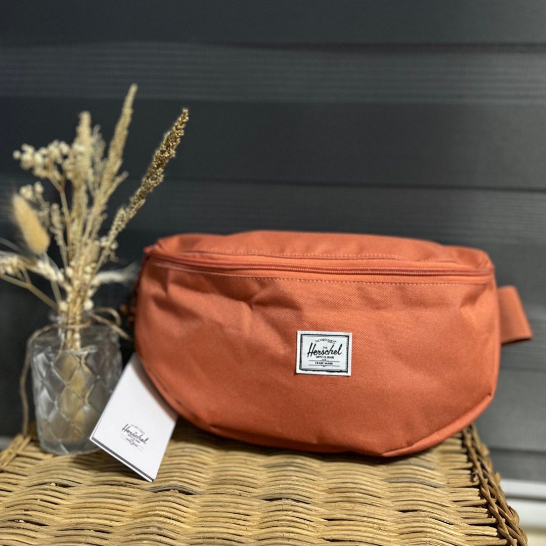 Herschel Sixteen Hip Pack Women s Fashion Bags Wallets Cross body Bags on Carousell