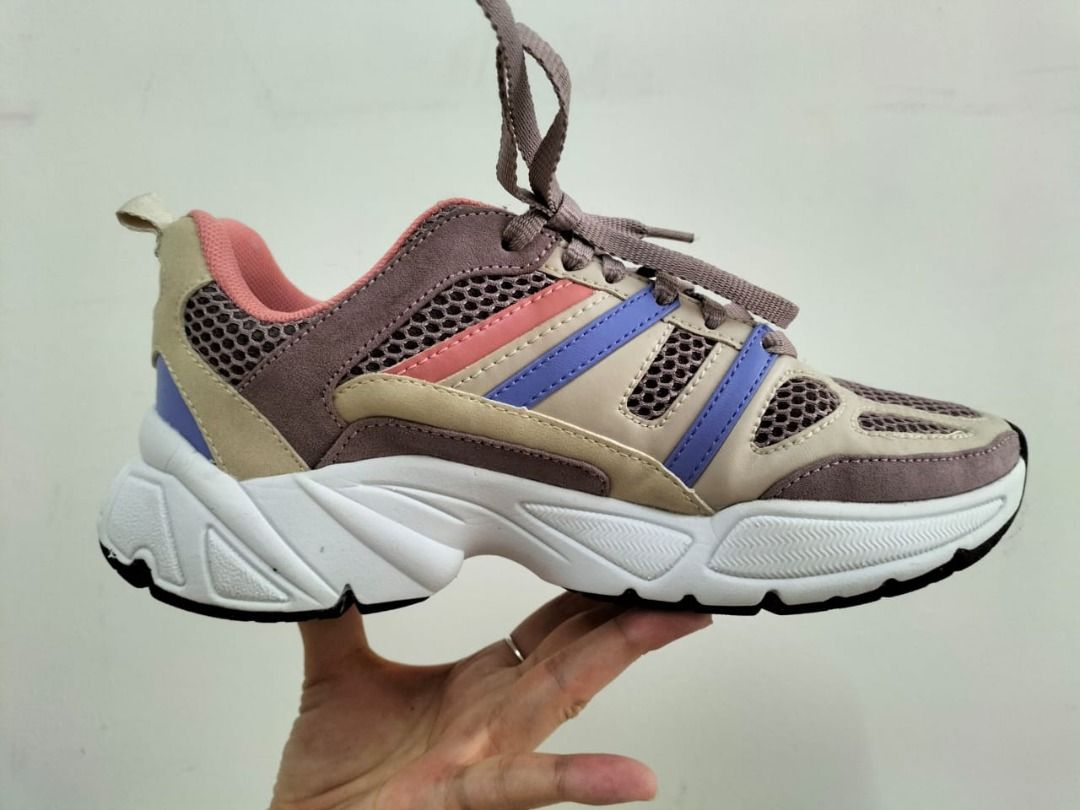 H&m running shoes deals