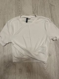 （分類：）位於 。 由 gldnrsh 提交（商品編號 1248636275，圖片 1）。簡介： 。
