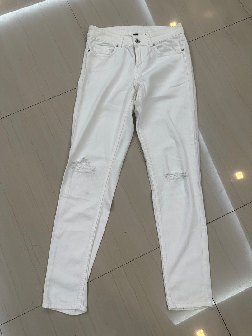 H M White Ripped Jeans Women s Fashion Bottoms Jeans on Carousell
