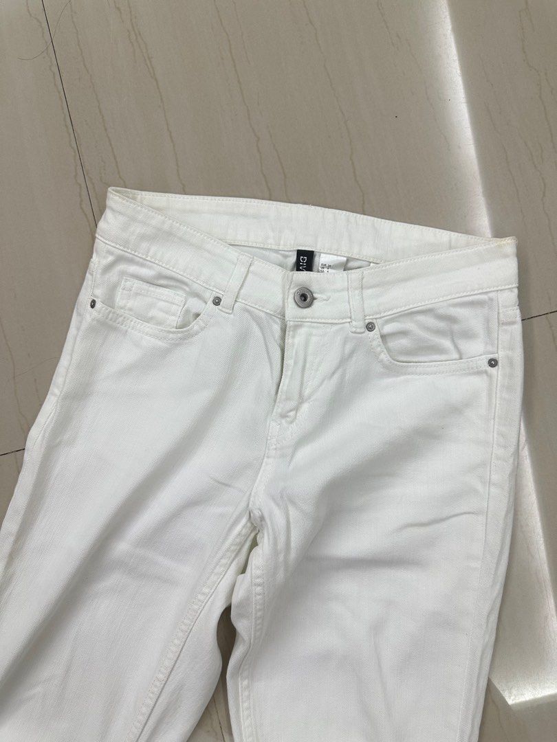 H&m white ripped jeans outlet