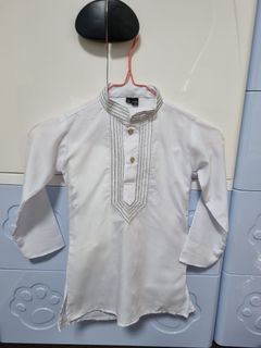 (Category: ) located in . Submitted by chervintage (Listing ID 1248477597, Image 1). Description: .