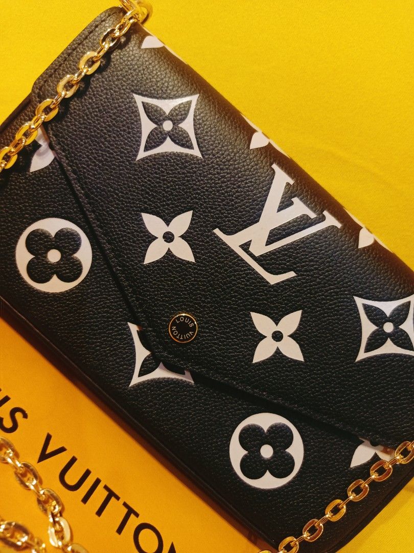 Japan Preloved Lv Sling wallet (Category: Luxury Bags & Wallets) located in Cebu City. Submitted by day.98 (Listing ID 1248608769, Image 3). Description: selected from japan surplus genuine leather coded with box & dust bag no flaws.