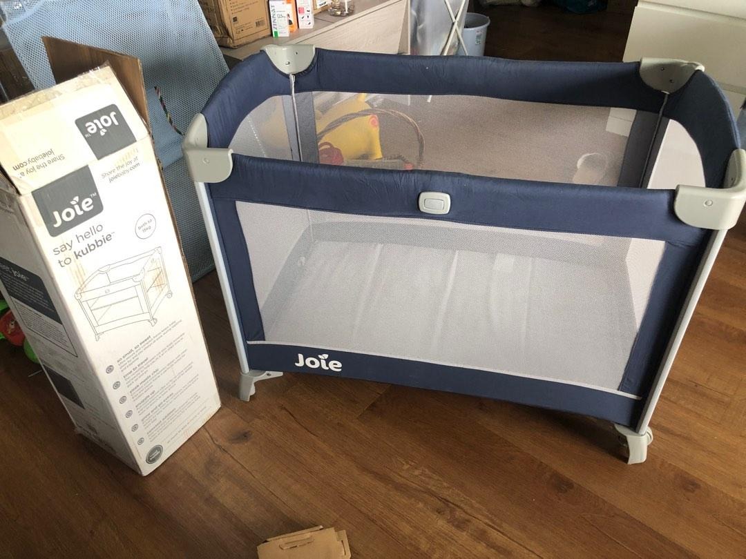 Joie Kubbie travel cot, Babies & Kids, Baby Nursery & Kids Furniture