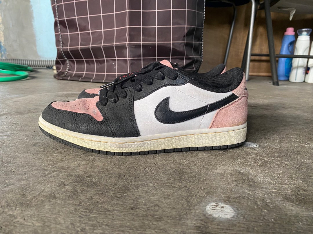 Jordan 1 Bleached Coral