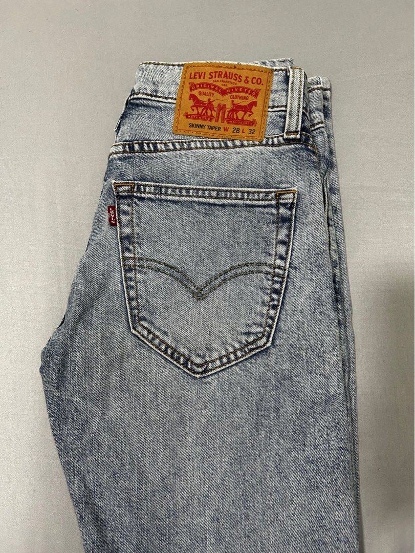 W 28 hotsell l 32 jeans