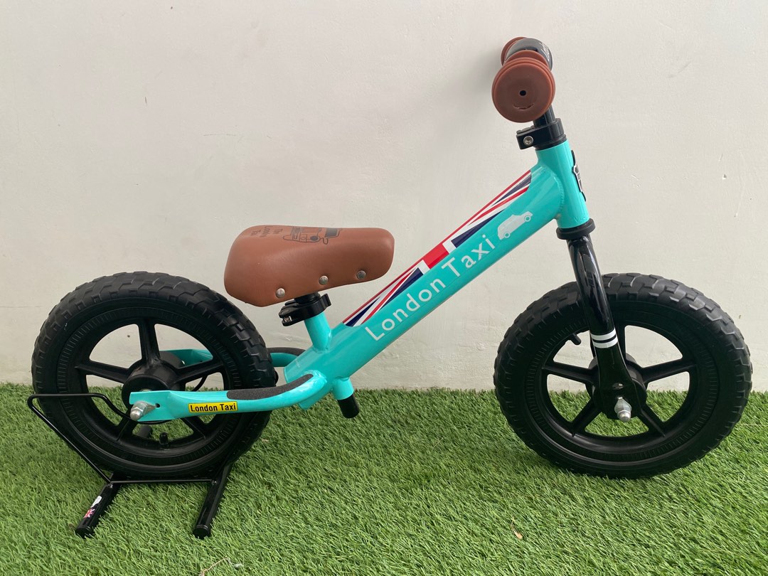 london taxi balance bike