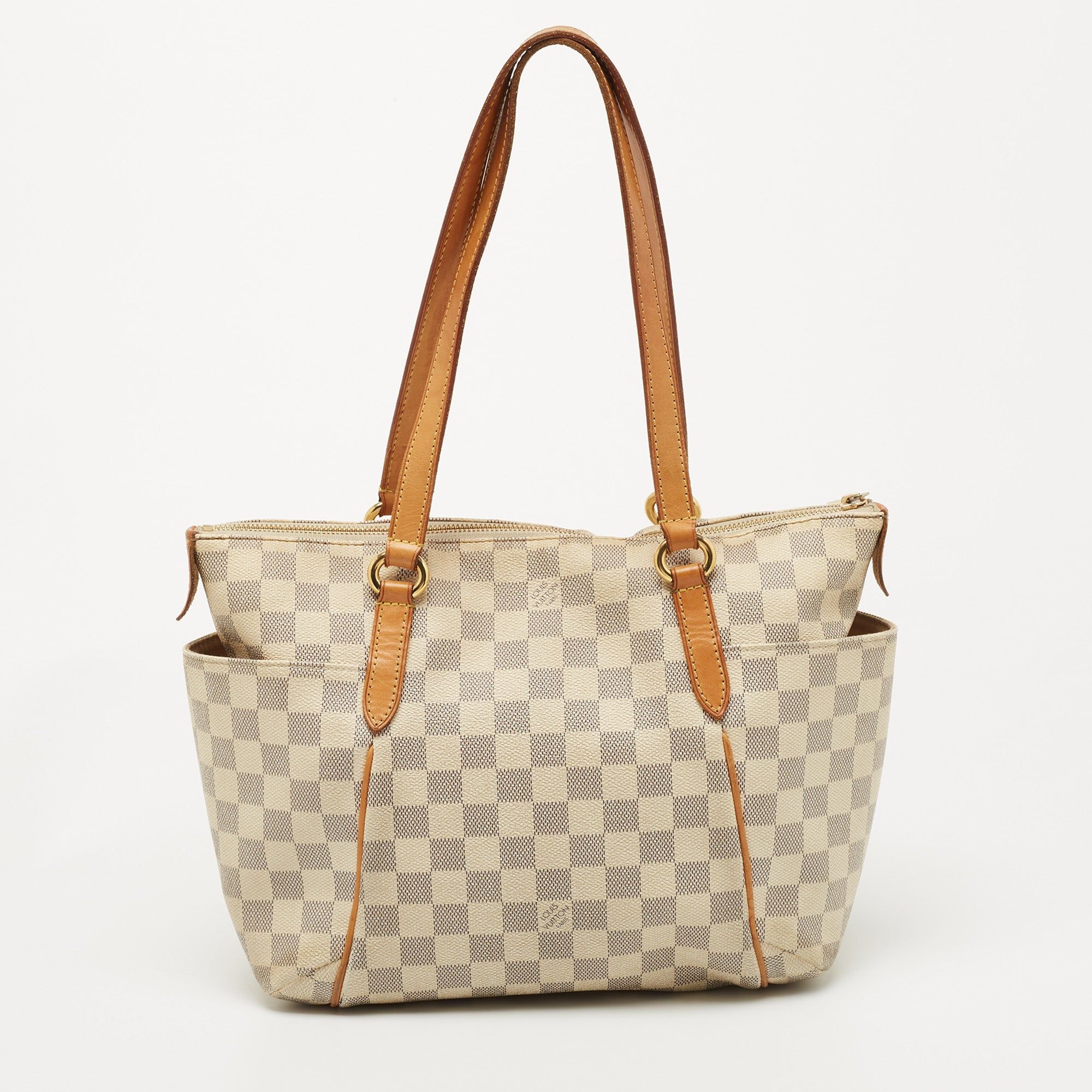 LV Totally GM Damier Azuer Tote Bag Canvas Louis Vuitton, Luxury, Bags &  Wallets on Carousell