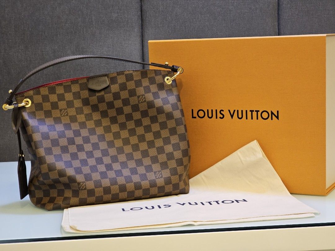 Louis Vuitton White And Blue Damier Azur Coated Canvas Graceful