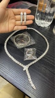 Luxurious Made in Korea High Quality Fashion Jewelry Serpenti Viper Snake Set in Full Rhinestones Zirconia Bridal Wedding Debut Fashion Jewelry Set