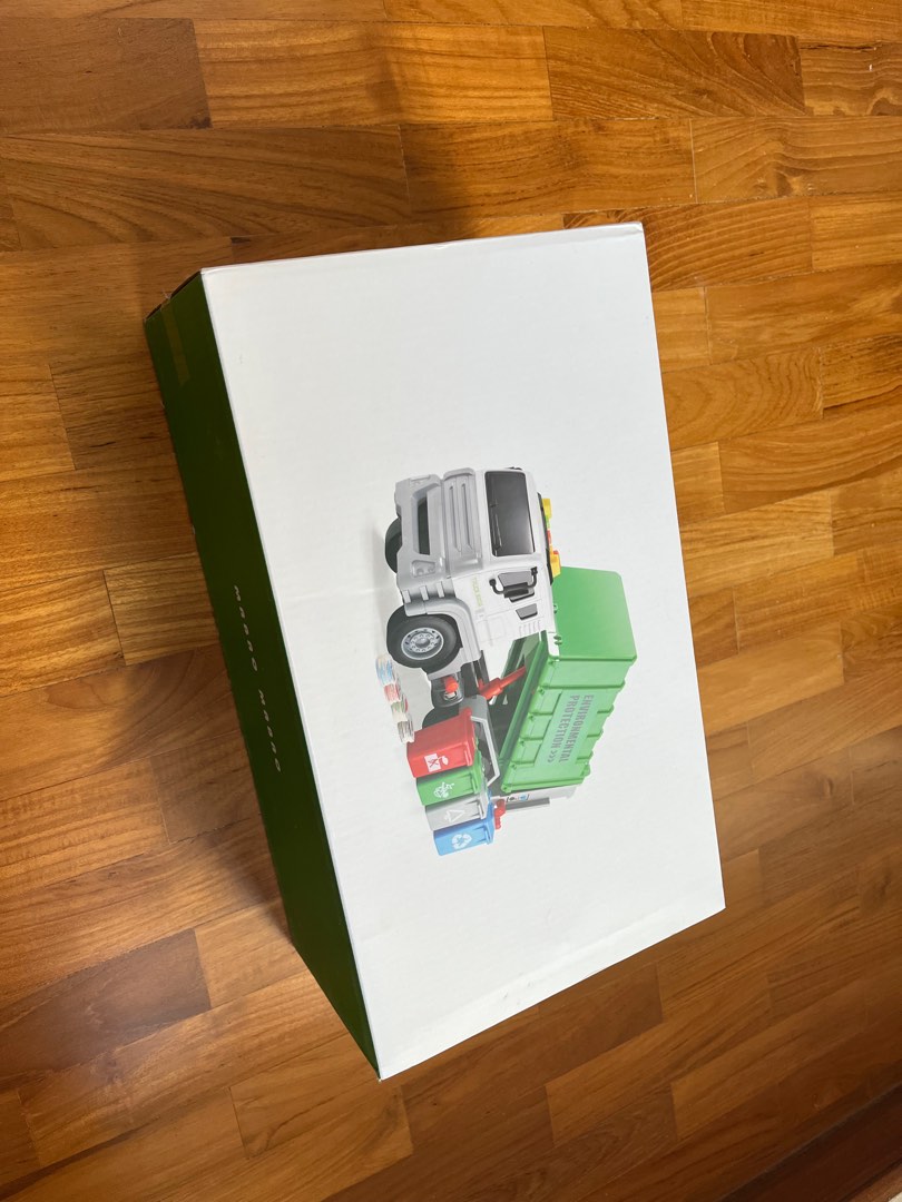 Mabro mabro toy recycle truck, Hobbies & Toys, Toys & Games on Carousell
